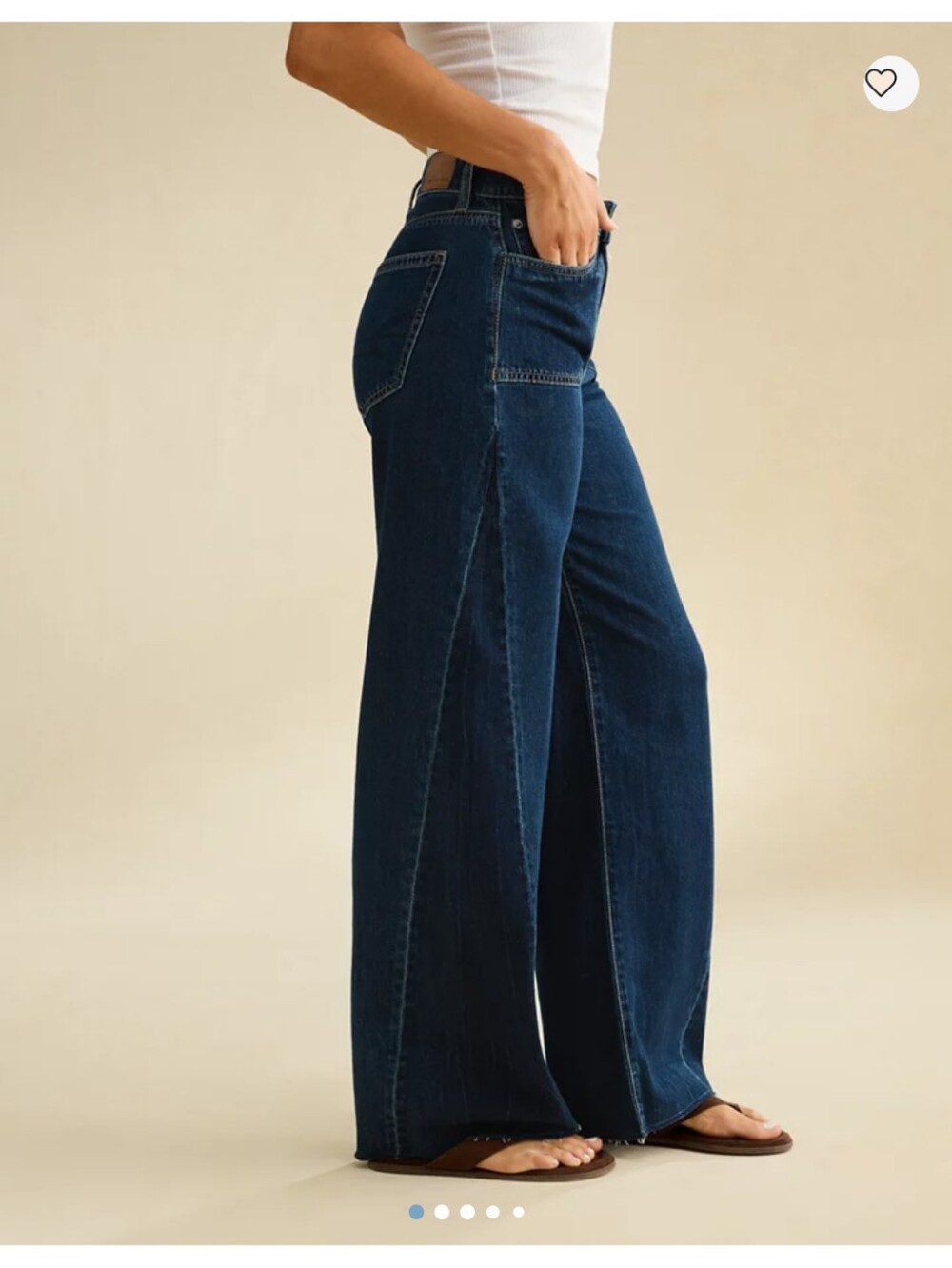 American Eagle Dreamy Drape AE Super High-Waisted Baggy Wide-Leg Jean- 00 Short
